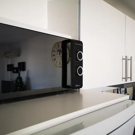 Beachfront Modern And Spacious Torrevieja